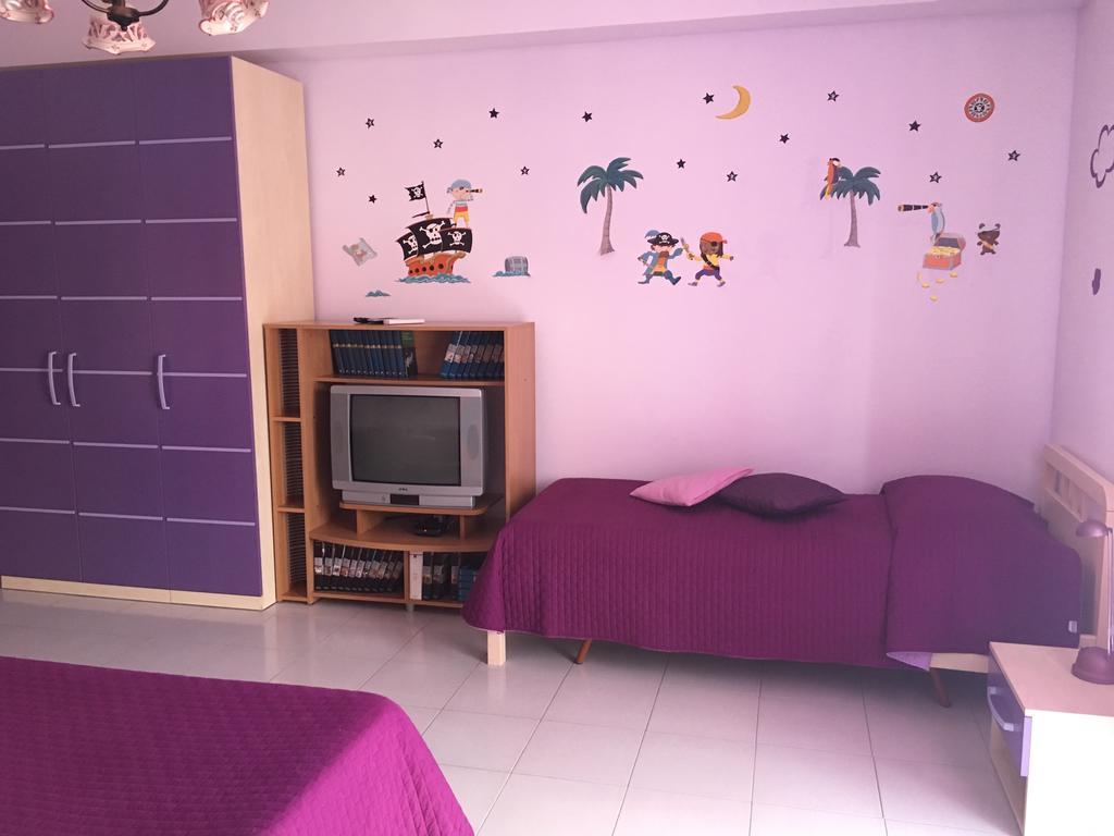 לינה וארוחת בוקר סנטו סטפאנו די קמאסטרה I Colori Dell'Arcobaleno מראה חיצוני תמונה